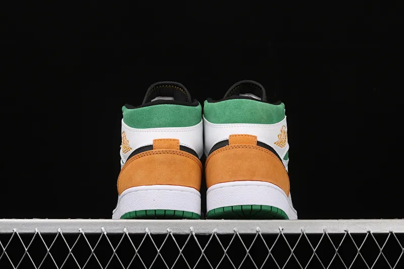All categories Air Jordan Jordan series basketball shoes Air Jordan 1 Mid Air Jordan 1 Mid AJ1 Joe 1 mid-top gold medal color matching 852542-101